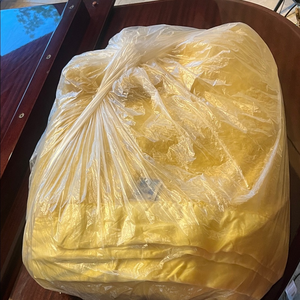 Vintage 100% Wool Kenwood Buttery Yellow Blanket 80”L 64”W - Picture 12 of 12